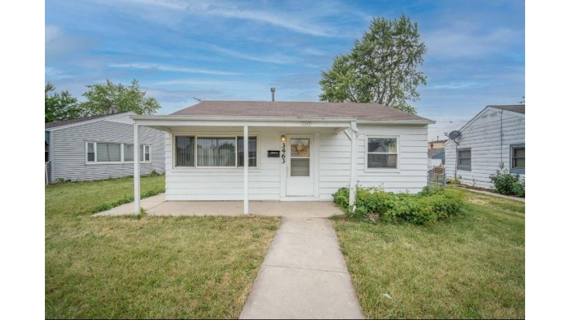 3463 S 20th St Milwaukee, WI 53215 by EXP Realty, LLC~MKE $135,000