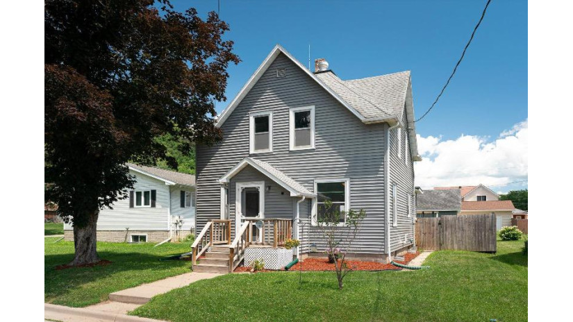 211 Oak St Chaseburg, WI 54621 by New Directions Real Estate $179,900