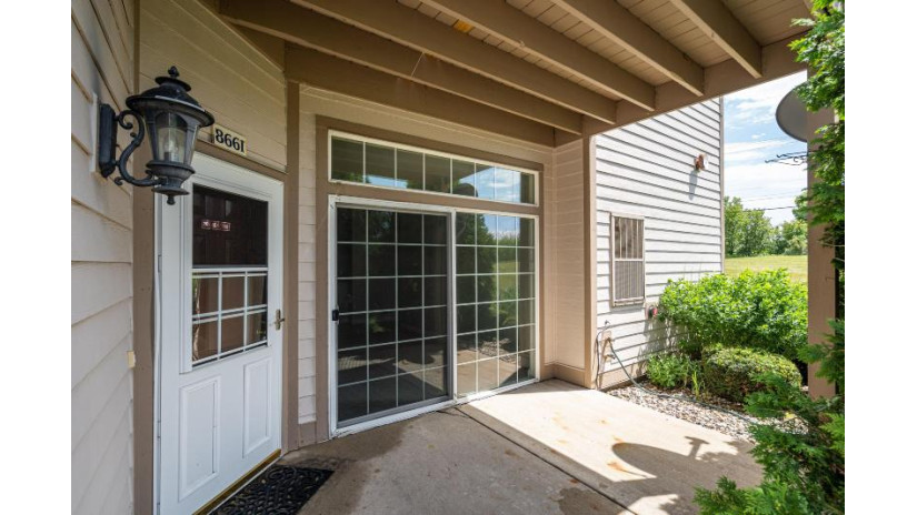 8661 S Roxbury Way 102 Oak Creek, WI 53154 by The Stefaniak Group, LLC $219,900