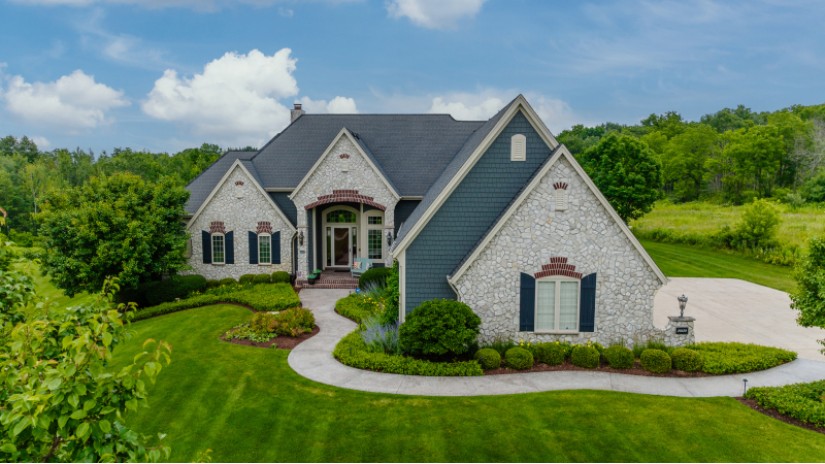 20130 W Mill Creek Trl New Berlin, WI 53146 by Shorewest Realtors $1,100,000