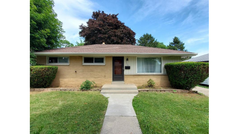 8920 W Rohr Ave Milwaukee, WI 53225 by TerraNova Real Estate $114,900