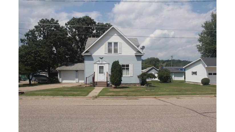 424 W Broadway St Blair, WI 54616 by RE/MAX Results $99,900