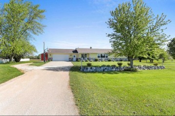 10914 Gill Rd, Maple Grove, WI 54230