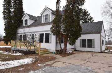 1613 12th St, Somers, WI 53140-1127