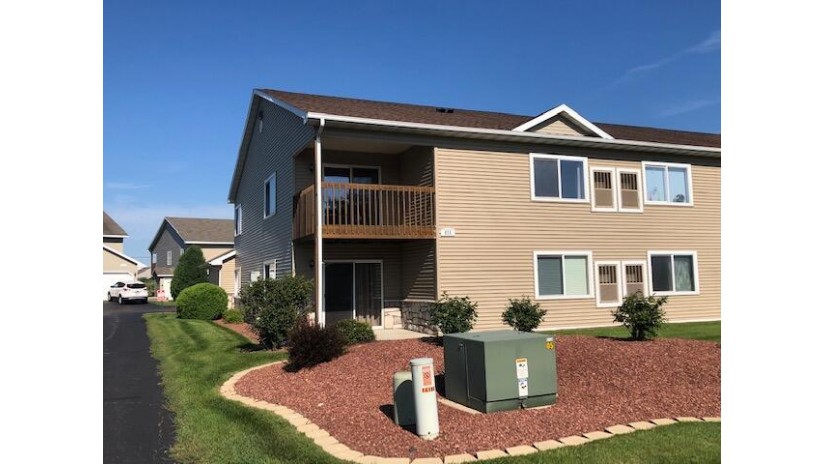 615 Reena Ave 2 Fort Atkinson, WI 53538 by RE/MAX Preferred~Ft. Atkinson $179,900