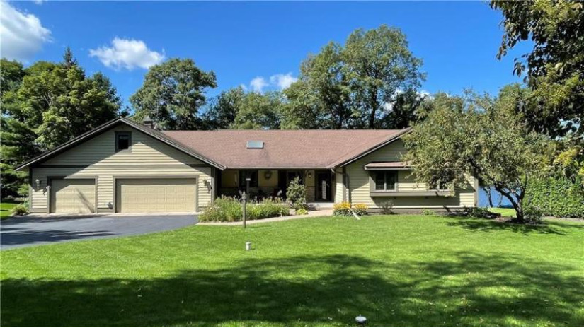 10966 161st Street Chippewa Falls, WI 54729 by Northland Group Real Estate $799,900