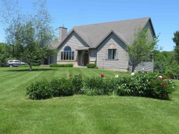 3189 Forest, Freeport, IL 61032