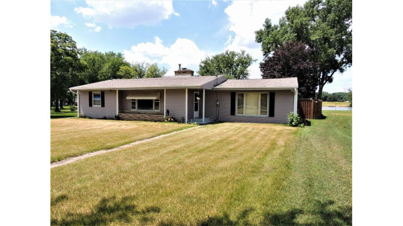 9513 Baldwin Drive Machesney Park, IL 61115 by Keller Williams Realty Signature $250,000