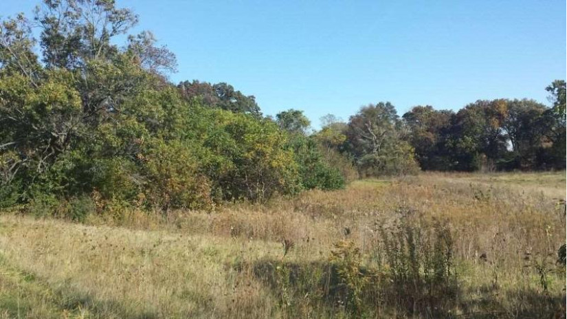 000 TIMBERHILL SUB(1+A Oregon, IL 61061 by Re/Max Of Rock Valley $18,900