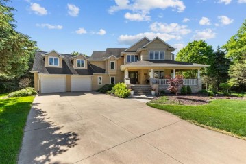 2755 Holiday Court, Clayton, WI 54956-9011