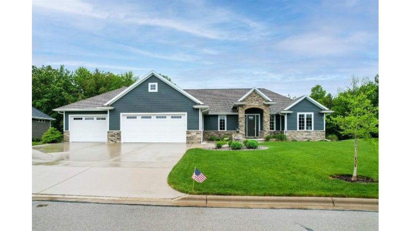 2761 Creekwood Circle Bellevue, WI 54311 by Coldwell Banker Real Estate Group $649,900