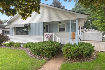 827 E 5th Street, Shawano, WI 54166