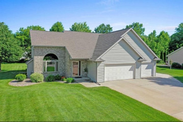 2059 Muirfield Way, Scott, WI 54229-9787