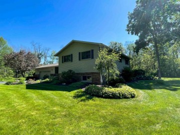 N4786 Maple Drive, Oakfield, WI 53065