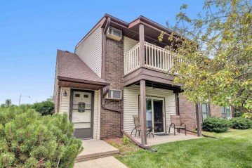 1043 Marvelle Lane A11, Ashwaubenon, WI 54304