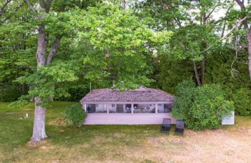 N1054 Hwy M-35, Menominee, MI 49858