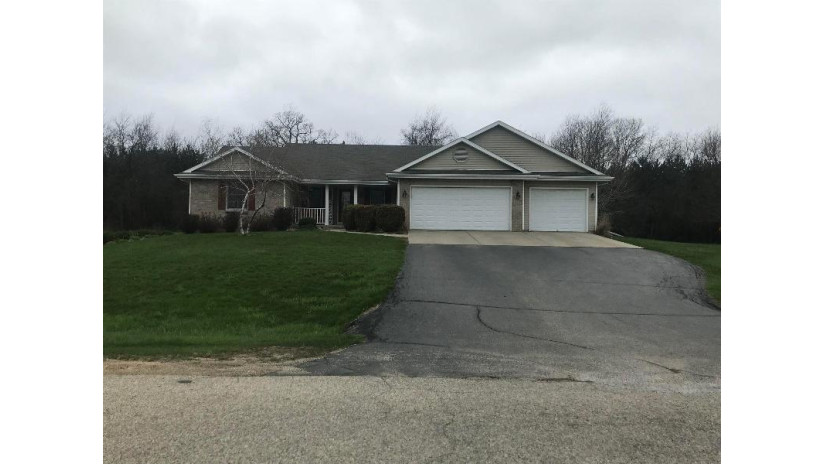 5729 N Promising Ln Milton, WI 53563 by Smecko Realty $450,000