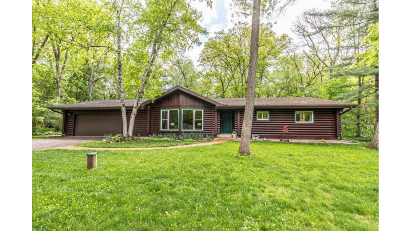 7036 Fawn Ln Bristol, WI 53590 by Conrad Real Estate Services Llc - Pref: 608-225-3513 $425,000