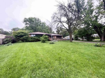 4142 Monona Dr, Madison, WI 53716