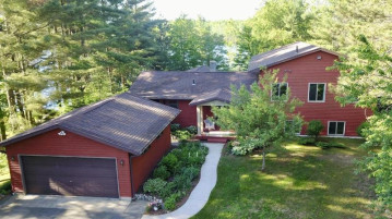 W129 Hildebrand Lake Dr, Harrison, WI 54501