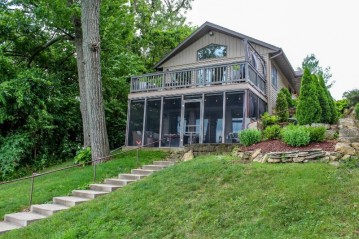 N4134 Sleepy Hollow Rd, Oakland, WI 53523