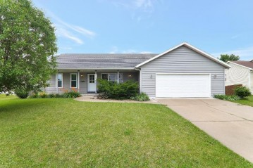 180 S 6th St, Evansville, WI 53536