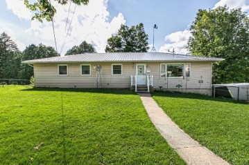 1202 Keep St, Darlington, WI 53530