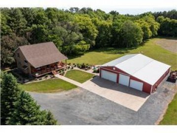 2434 40th Ave, Osceola, WI 54020