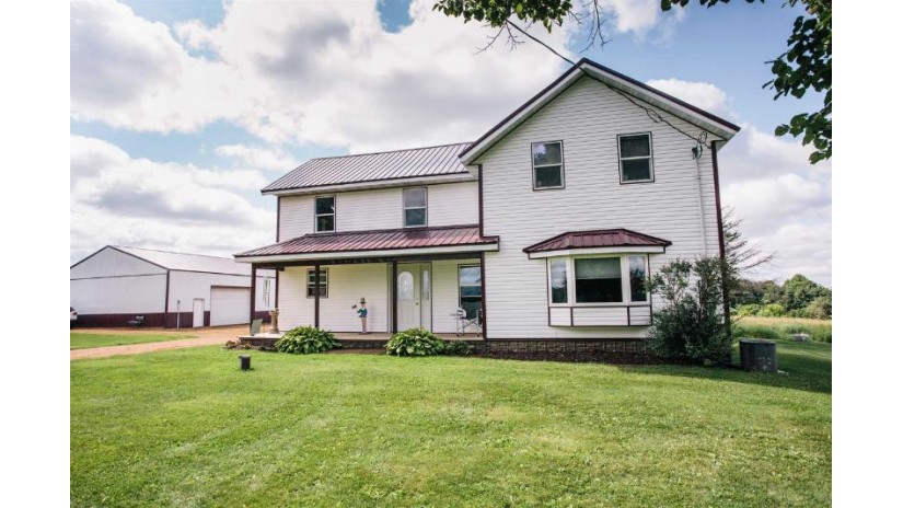 W3983 Highway 10 Neillsville, WI 54456 by First Weber $245,000