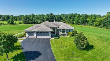 11829 Brookview Court, Marshfield, WI 54449