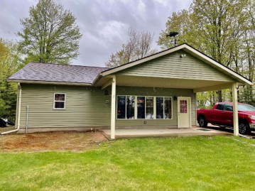 18018 Langford Lake Rd E, Watersmeet, MI 49969