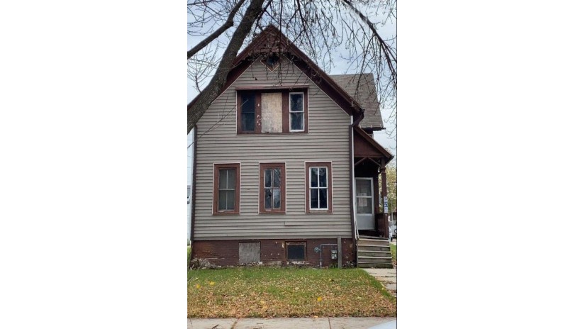 3424 N 17th St Milwaukee, WI 53206-2343 by Ogden & Company, Inc. $5,000