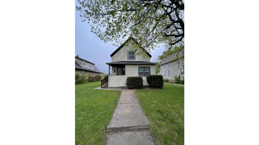 5347 N Sherman Blvd Milwaukee, WI 53209 by EXIT Realty Horizons-Tosa $149,900