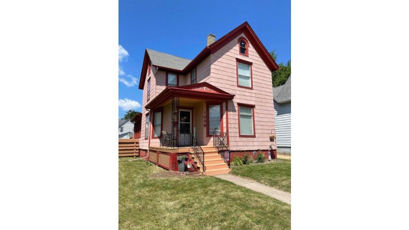 1036 Grove Ave Racine, WI 53405 by Doperalski Realty & Associates, LLC $135,900