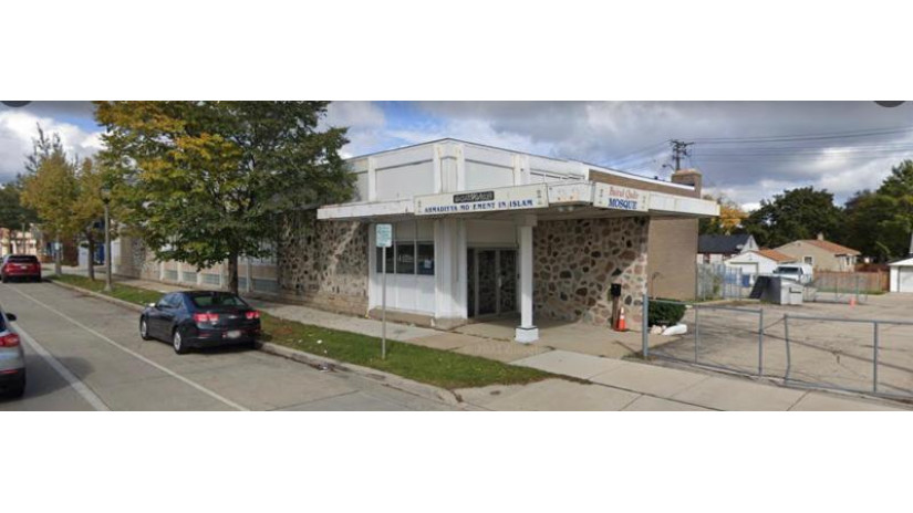 5600 W Fond Du Lac Ave Milwaukee, WI 53216 by Premier Point Realty LLC $215,000