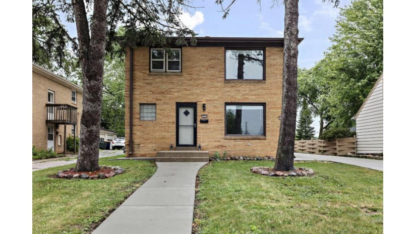 1460 S 97th St 1462 West Allis, WI 53214 by Coldwell Banker Realty $290,000