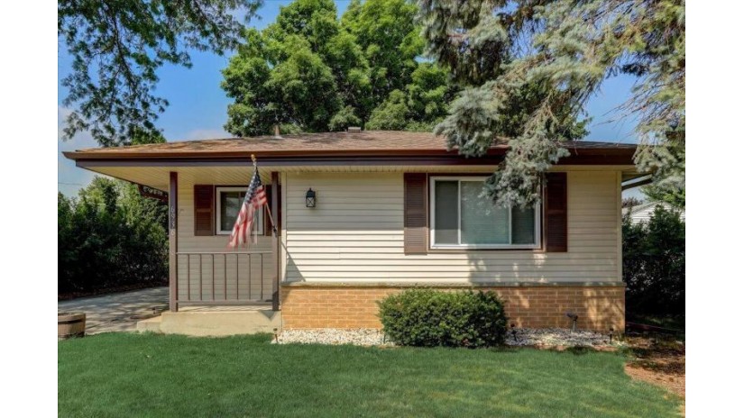 6936 Revere Rd Caledonia, WI 53402 by EXP Realty, LLC~MKE $224,900