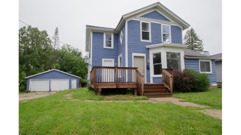 116 E Mill St Beaver Dam, WI 53916 by Realty Executives Platinum $124,900