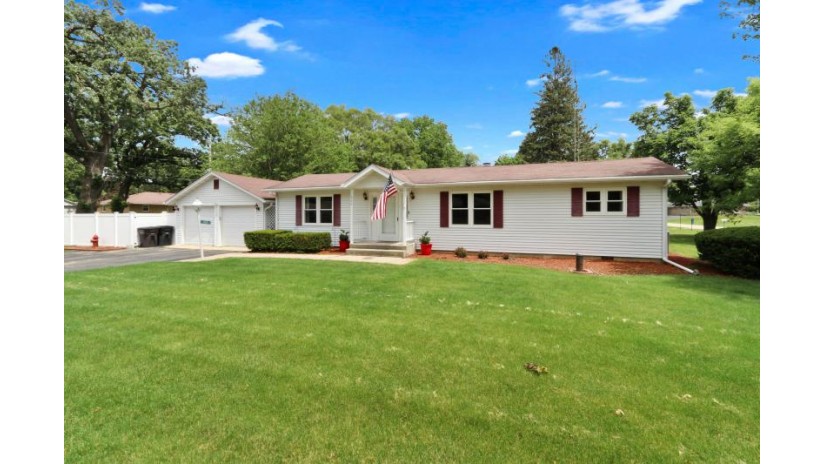 826 S 4th St Salem Lakes, WI 53170 by Keating Real Estate $239,900