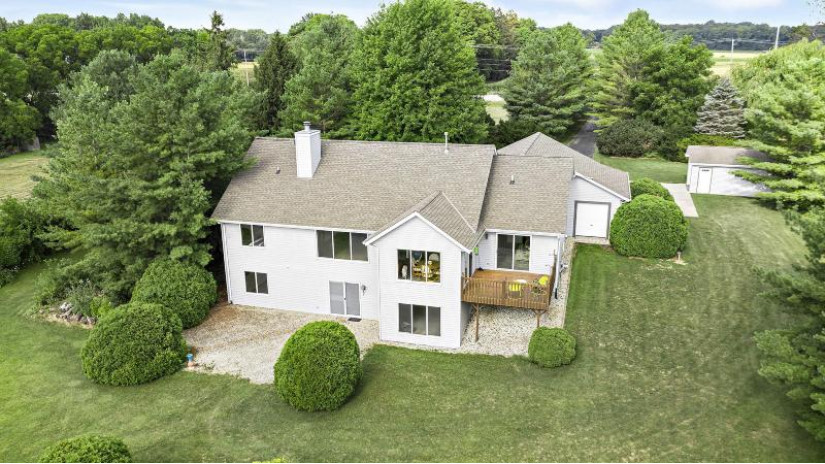 8827 Big Bend Rd Waterford, WI 53185 by RE/MAX Service First $499,900