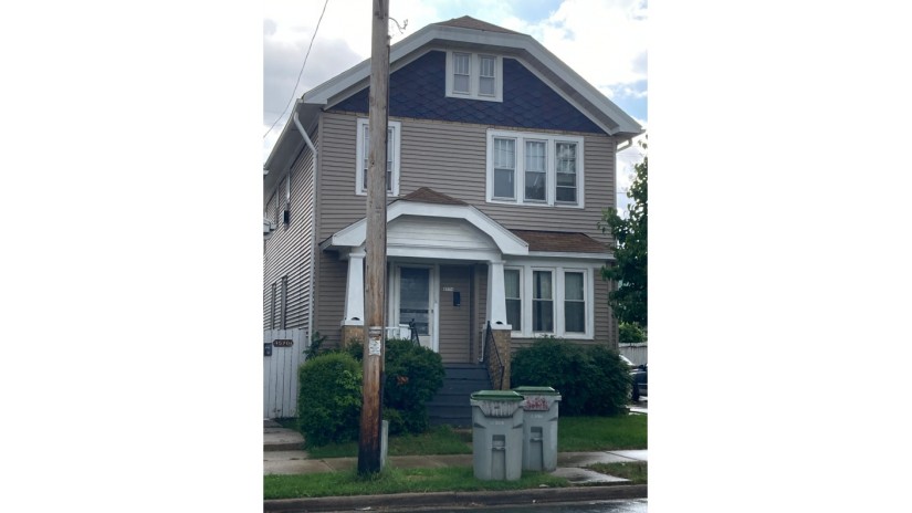 1574 S Union St 1578 Milwaukee, WI 53204 by Shorewest Realtors $199,900
