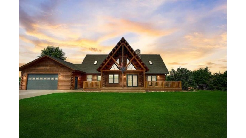 N349 Indian Hill Rd Emmet, WI 53098 by First Weber Inc - Delafield $550,000