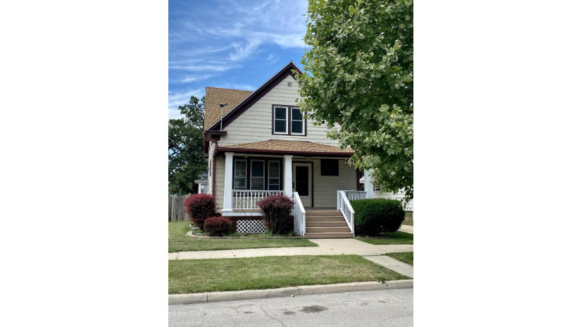 1544 Deane Blvd Racine, WI 53405 by Doperalski Realty & Associates, LLC $164,900