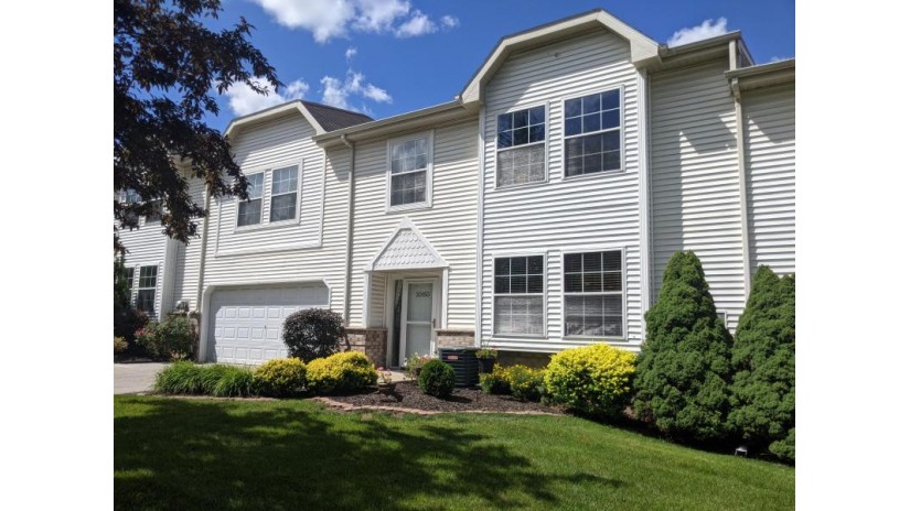 20150 Terrace Dr Brookfield, WI 53045 by Homeowners Concept $289,900