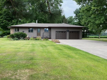 W24525 Westview Ln, Trempealeau, WI 54661-3400