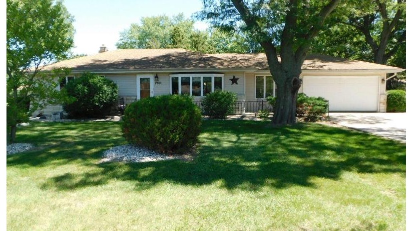 280 N 166th St Brookfield, WI 53005 by Realty Executives Integrity~Brookfield $389,000