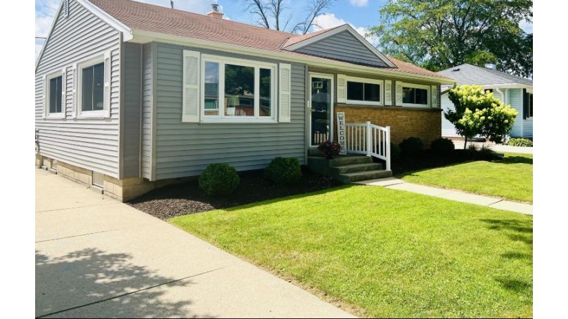 3729 E Klieforth Ave Cudahy, WI 53110 by Premier Point Realty LLC $259,900