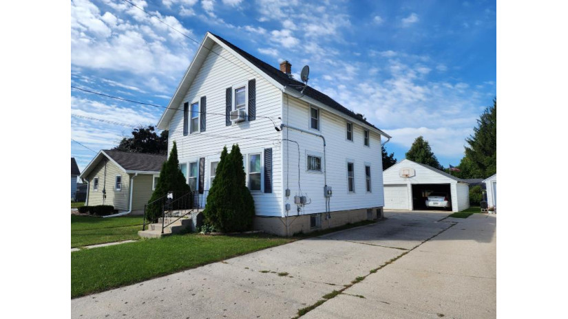 3106 School St Two Rivers, WI 54241 by RE/MAX Port Cities Realtors $103,000