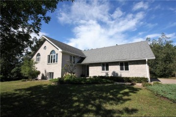 1550 West Park Creek Road, Fall Creek, WI 54742