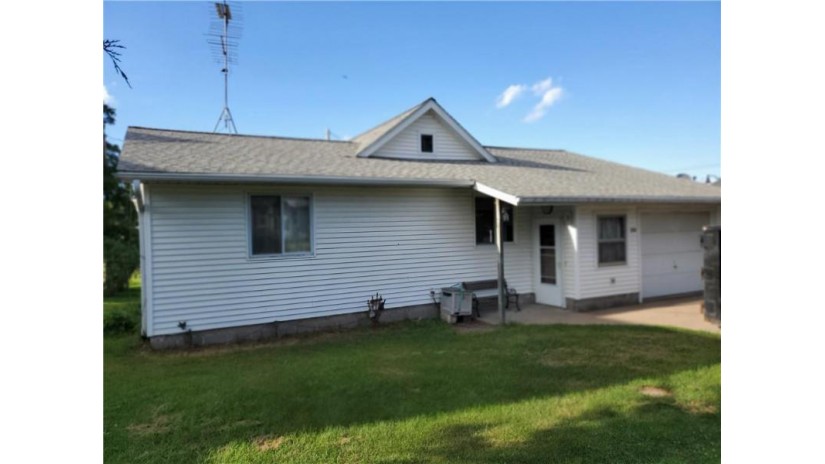 310 West 1st Street Blair, WI 54616 by Cunningham Realty Group Wi $114,900